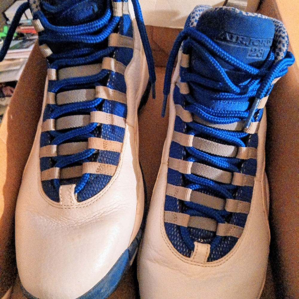 Jordan Air Force Mid Blue Size: 11
